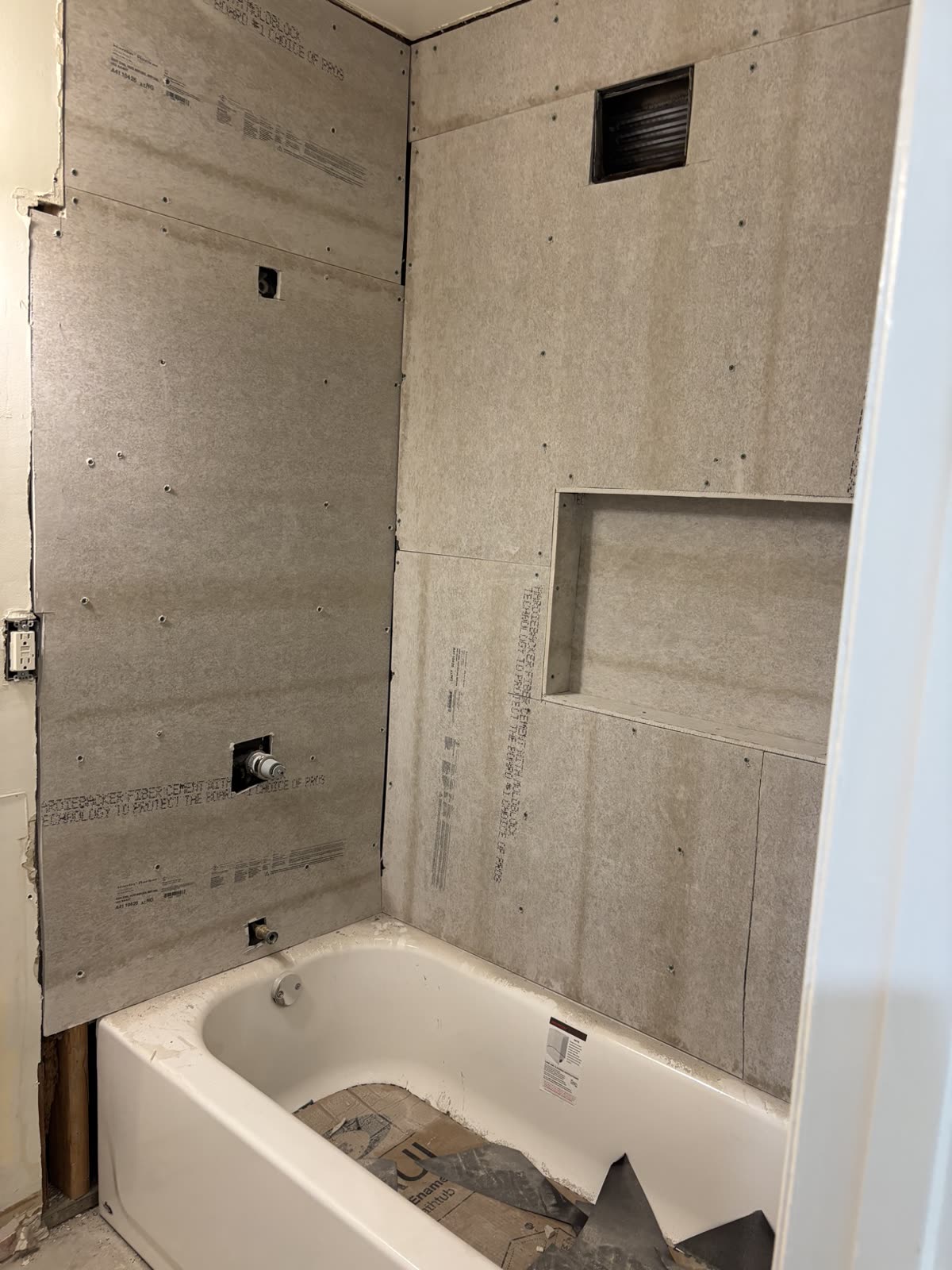 Bathroom Remodel — In Progress / 浴室施工中:防水板
