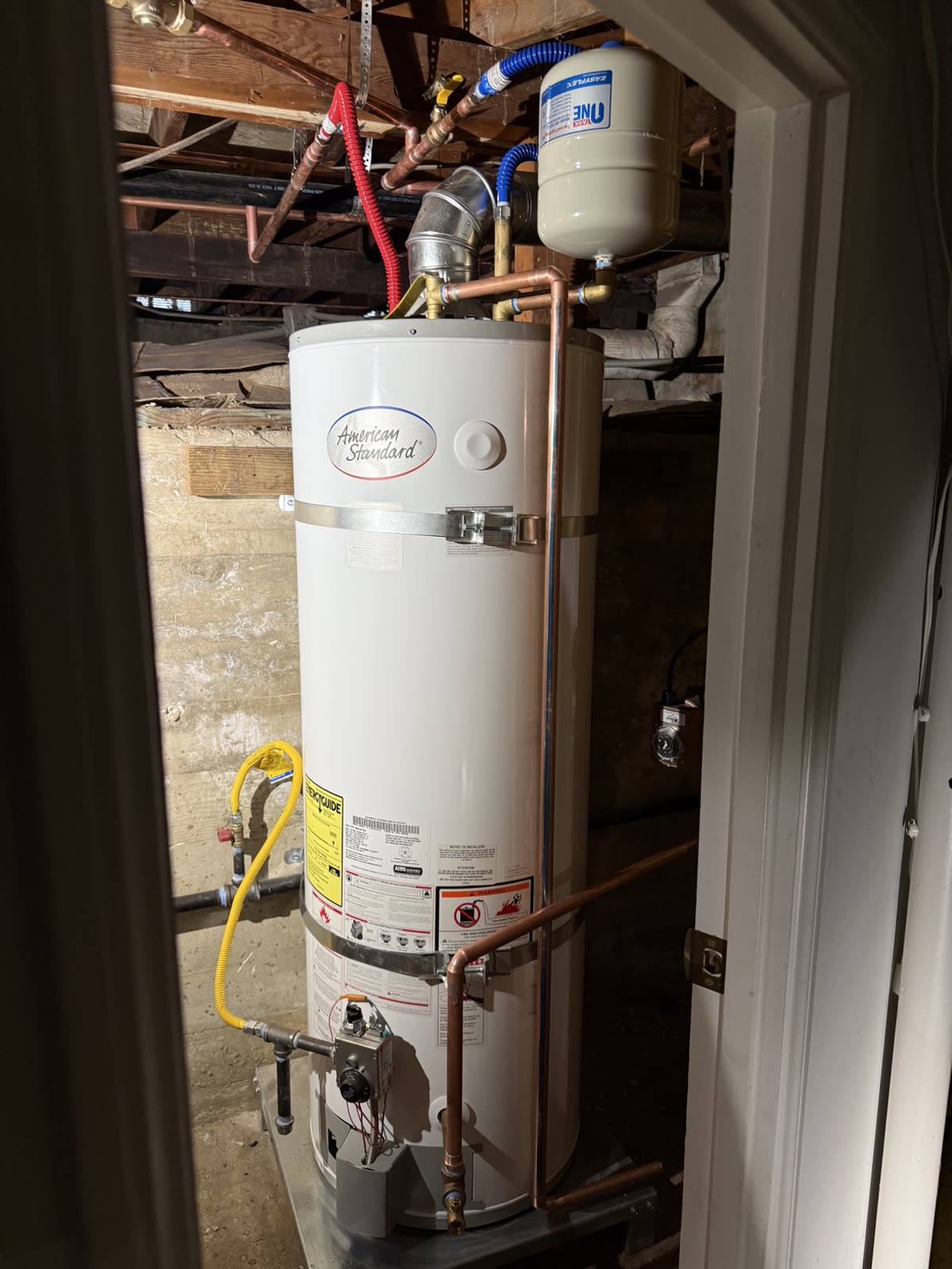 Basement Water Heater Installation / 地下室热水器安装